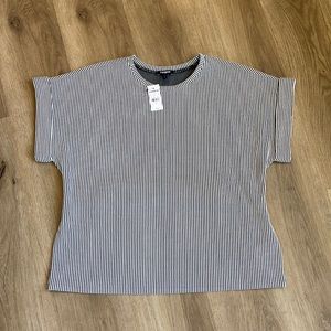 Striped Express Top NWT!